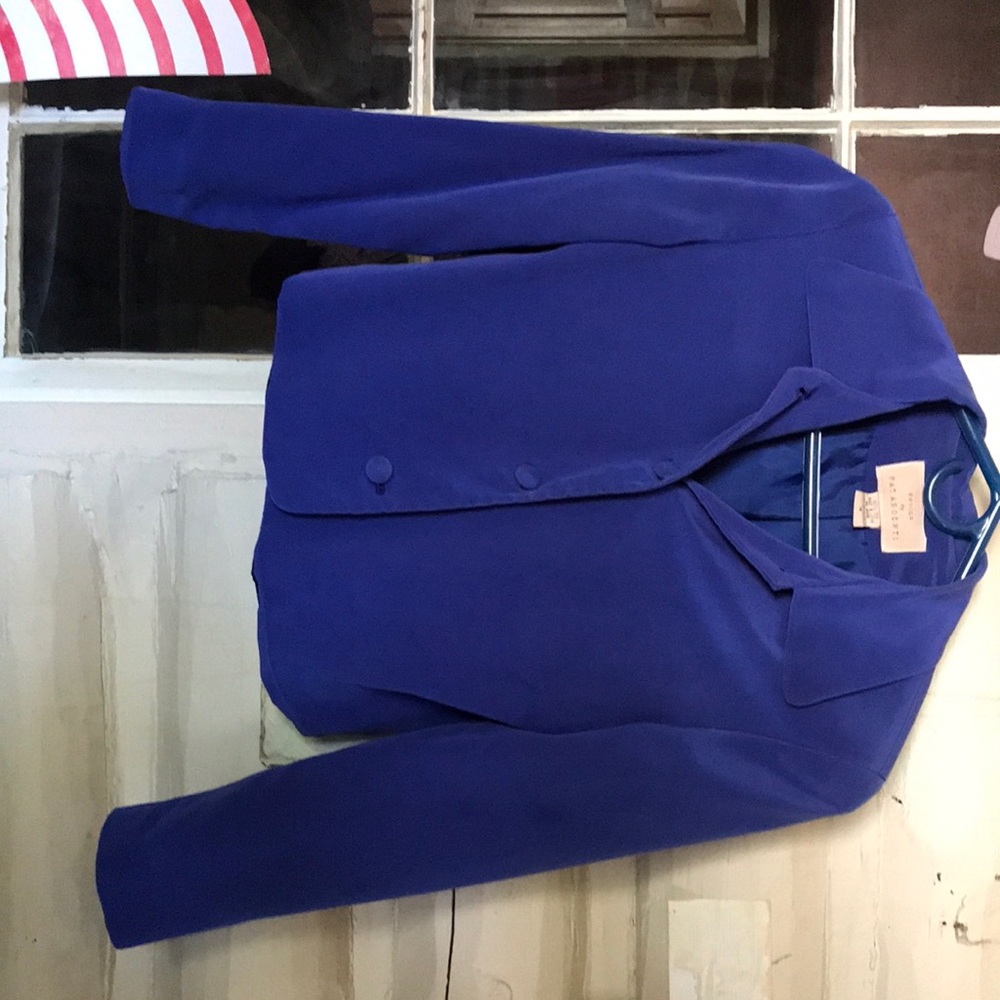 100 percent silk.